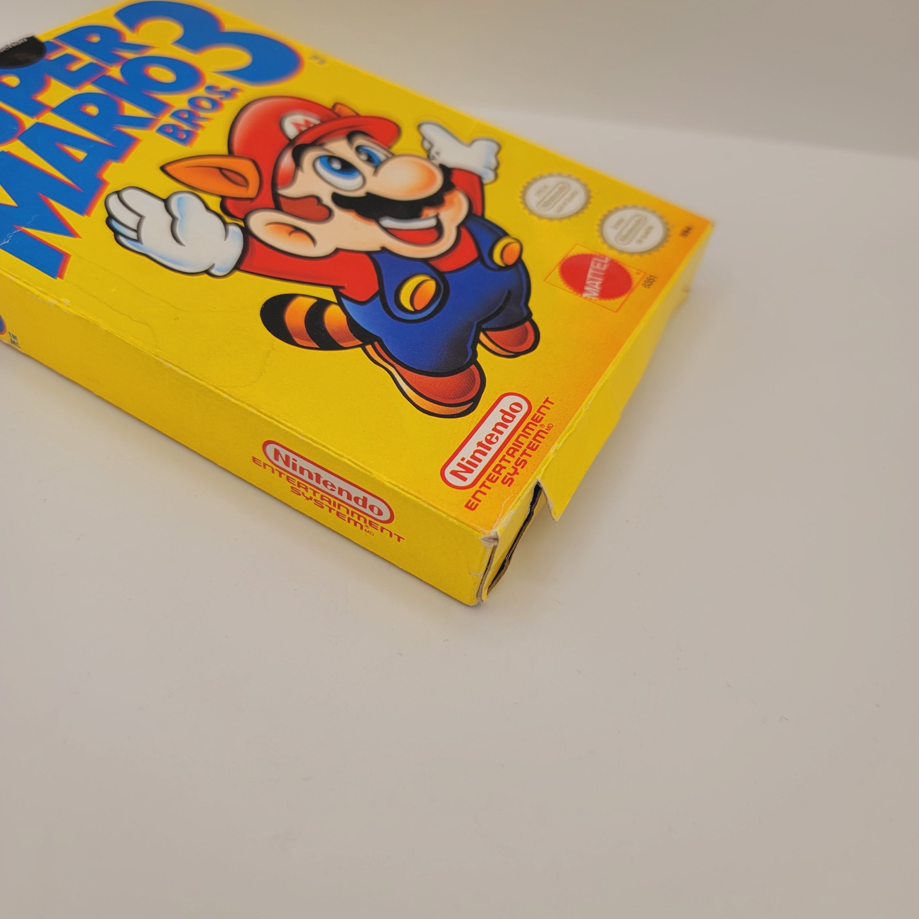 NES - Super Mario Bros 3 (Complete In Box / B / With Manual)