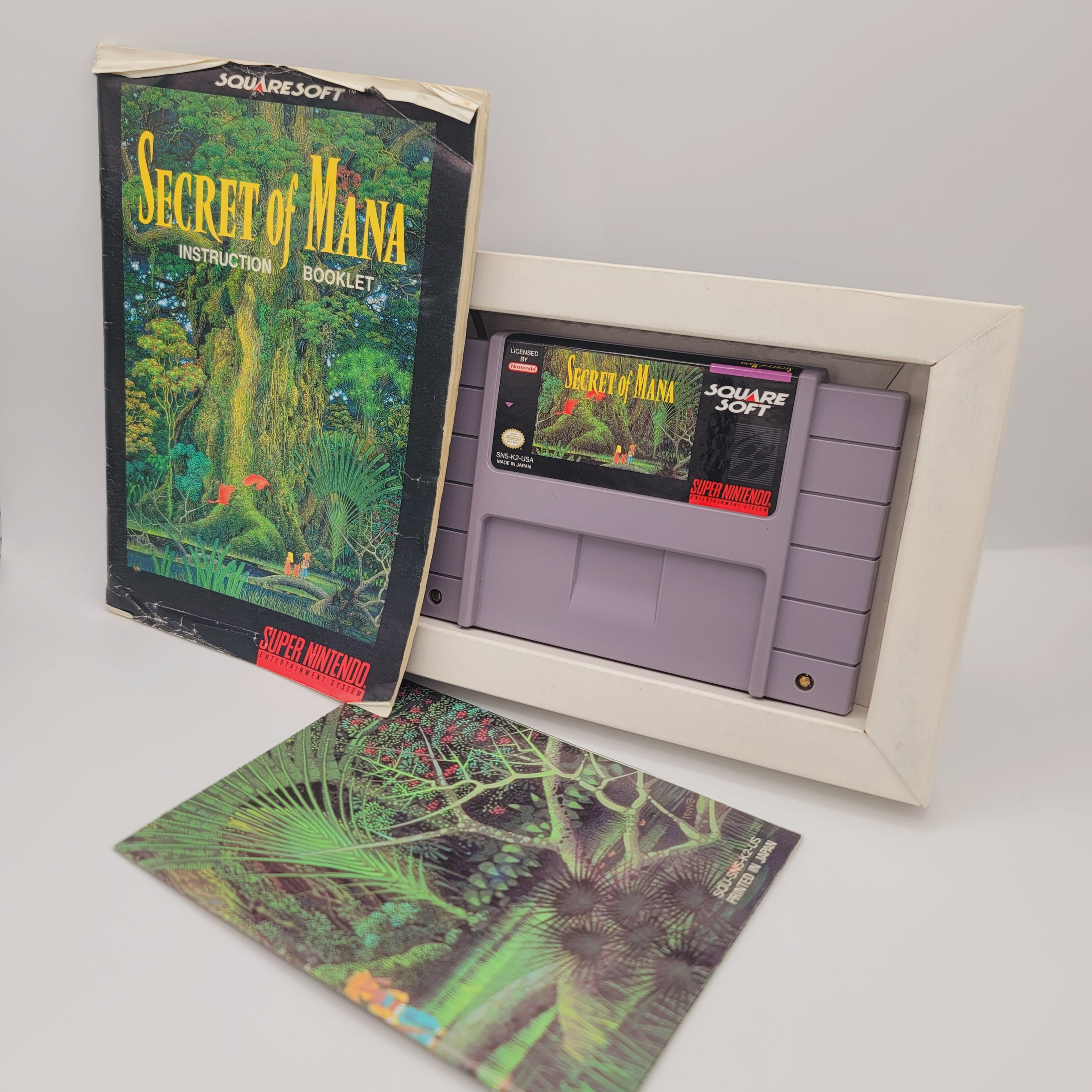 SNES - Secret of Mana (Complete in Box / A- / With Manual & Poster)