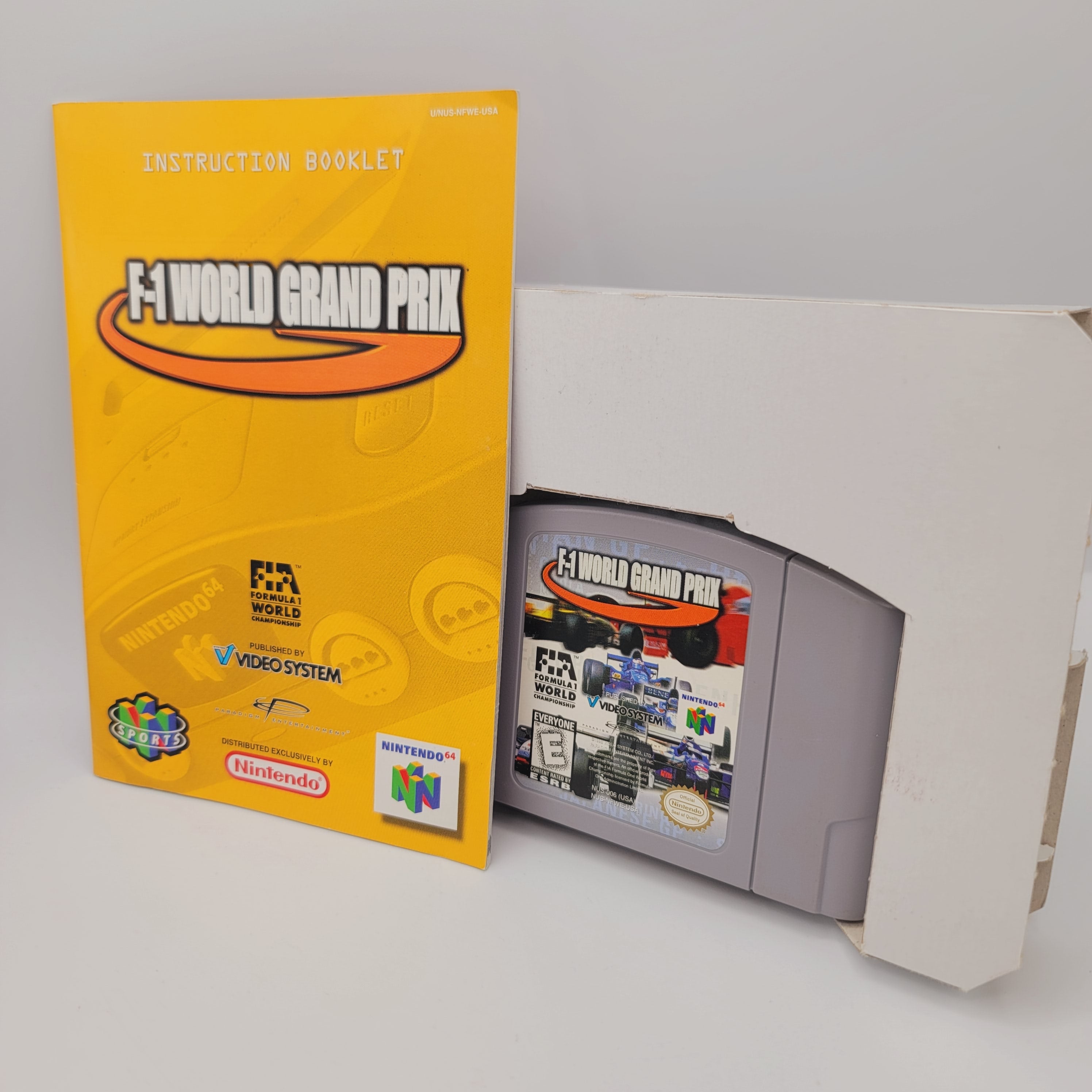 N64 - F-1 World Grand Prix (Complete in Box / A- / With Manual)