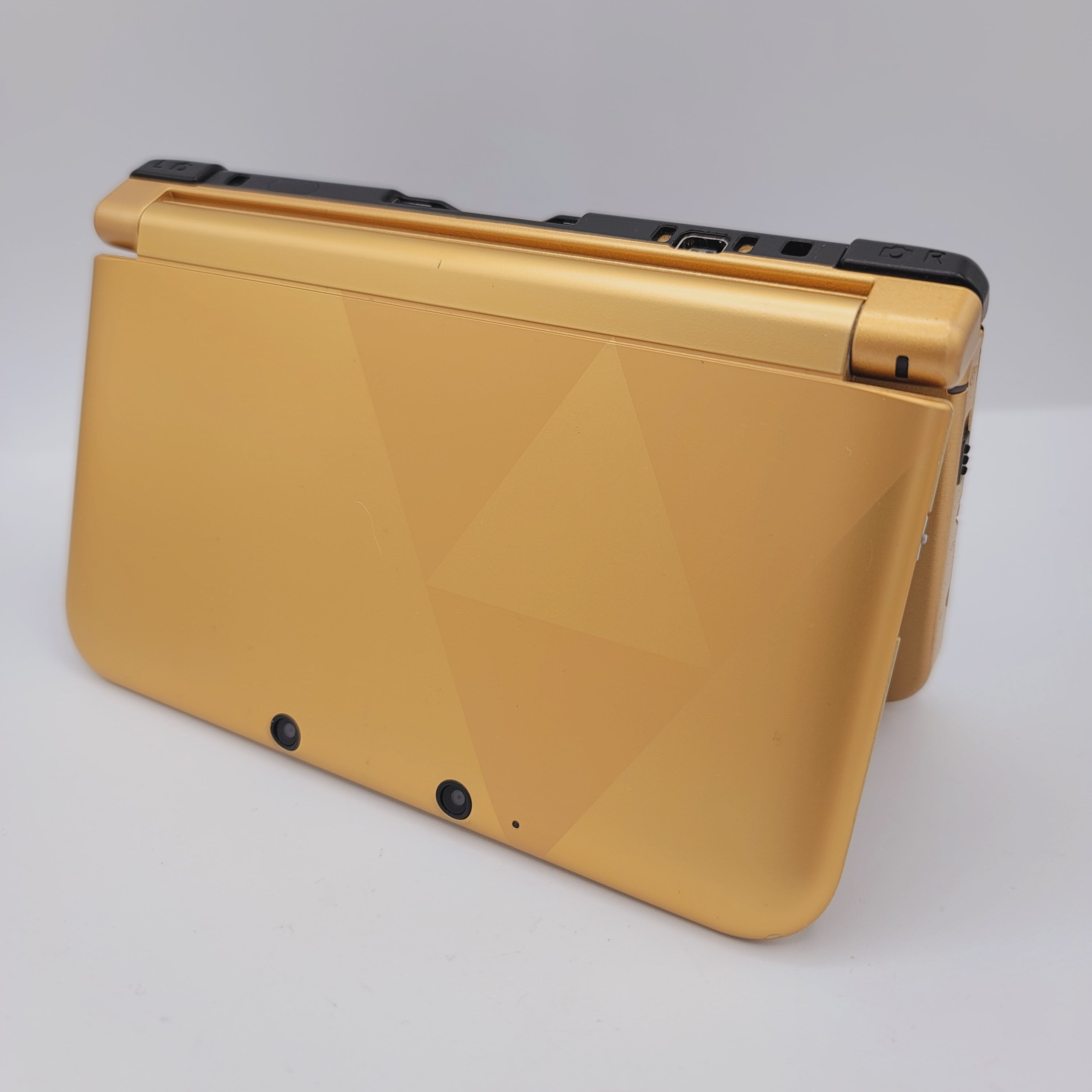 3DS XL System (The Legend of Zelda A Link Between Worlds / Complete in Box)