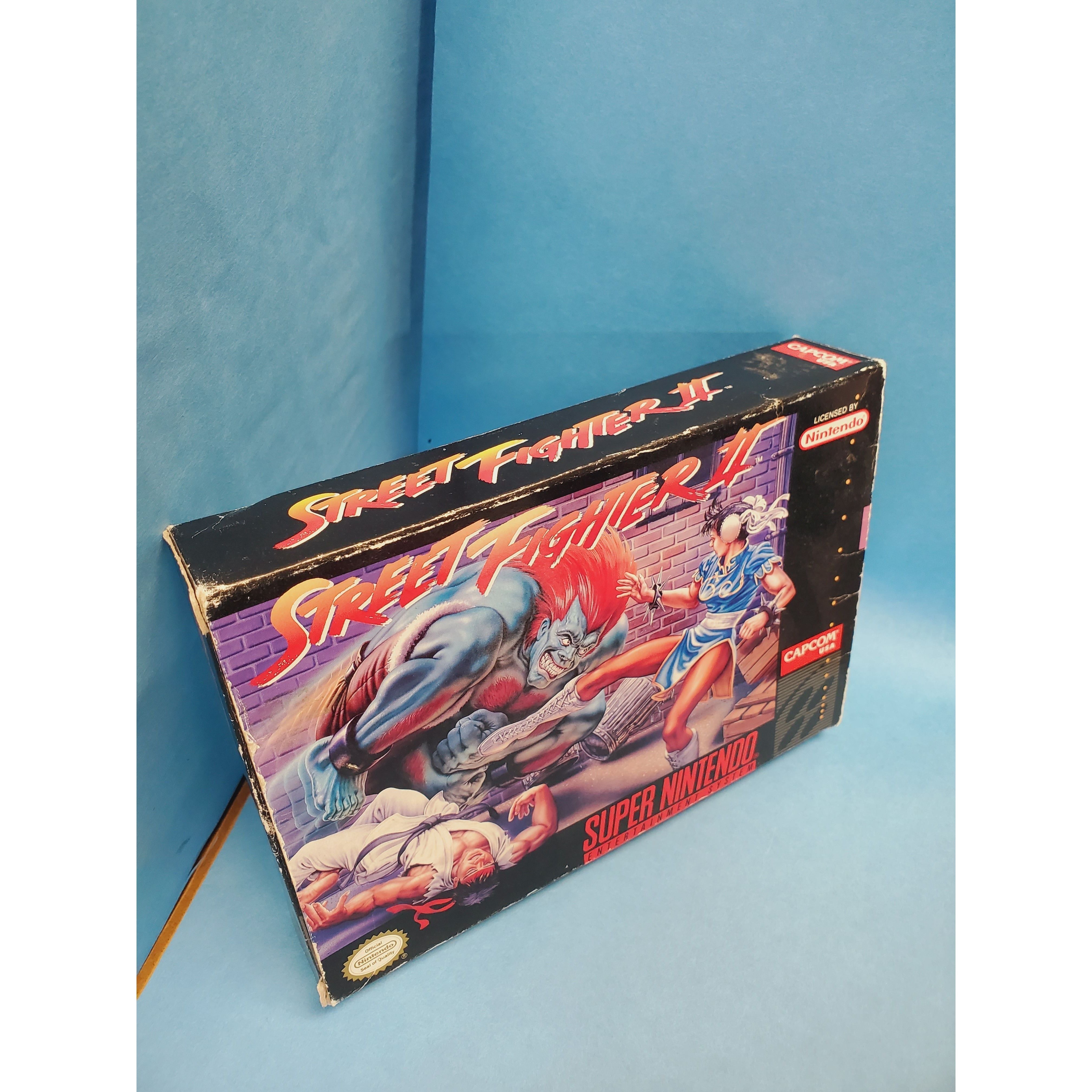 SNES - Street Fighter II (Complete in Box)