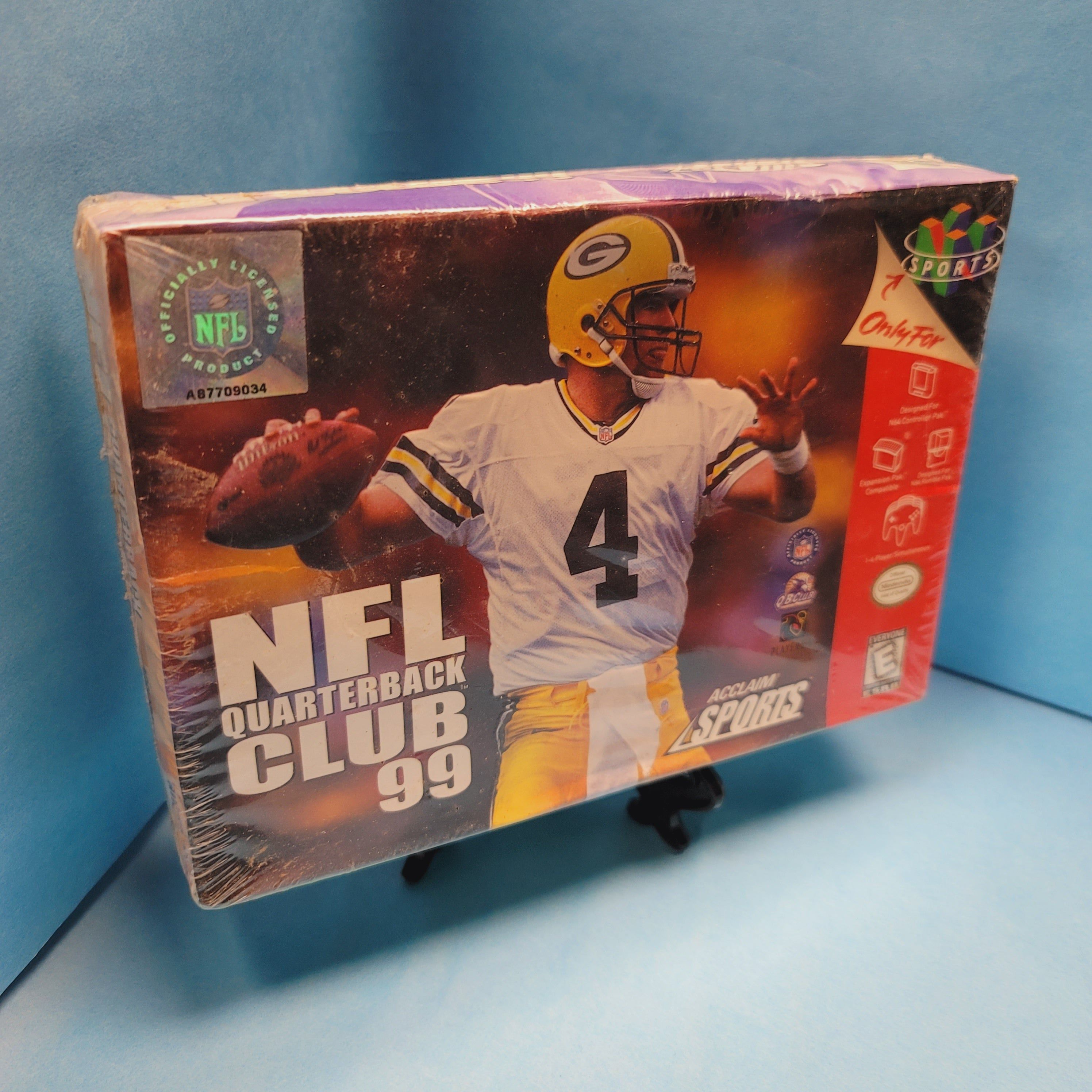 N64 - NFL Quarterback Club 99 (Complete in Box / Sealed)