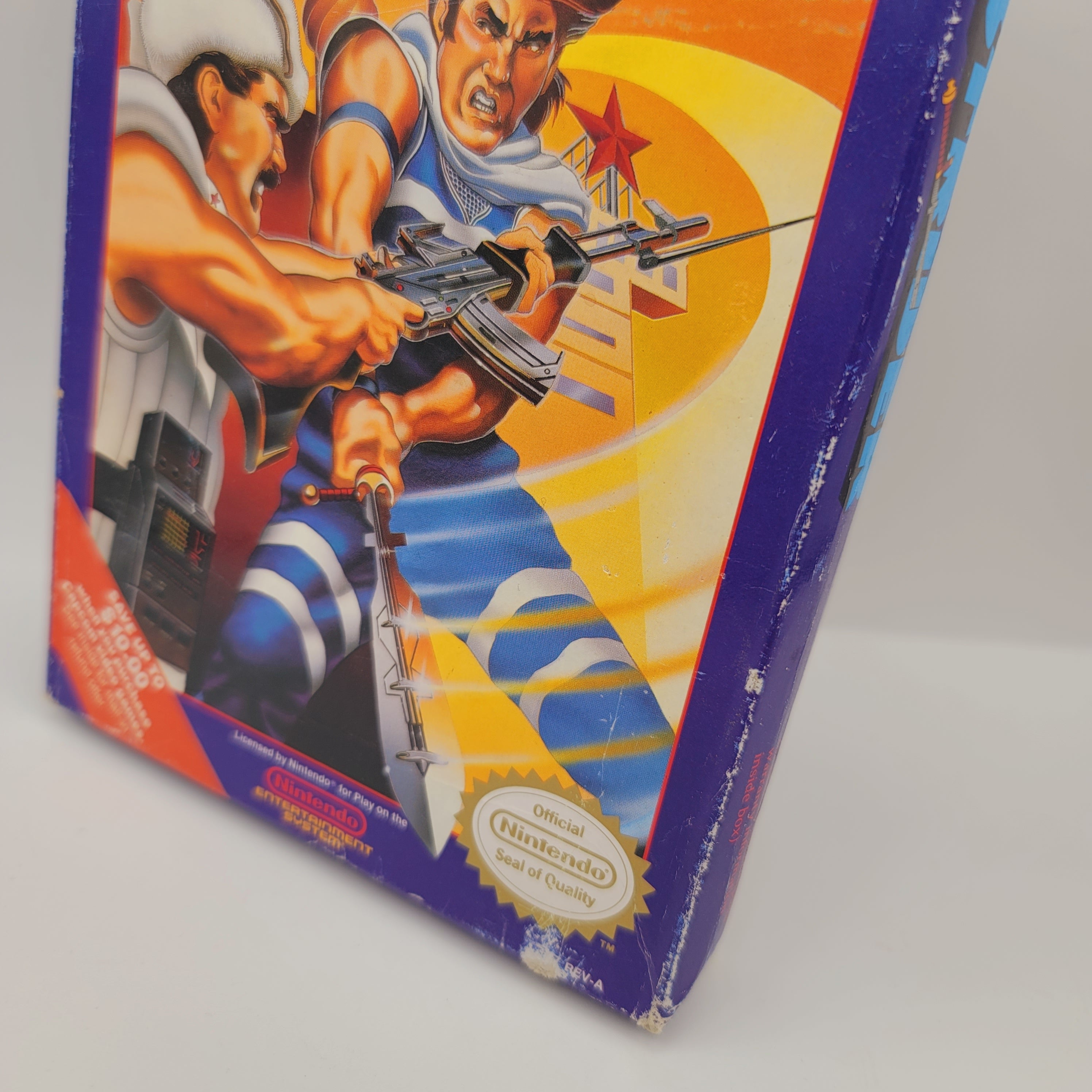 NES - Strider (Complete in Box / B / With Manual)