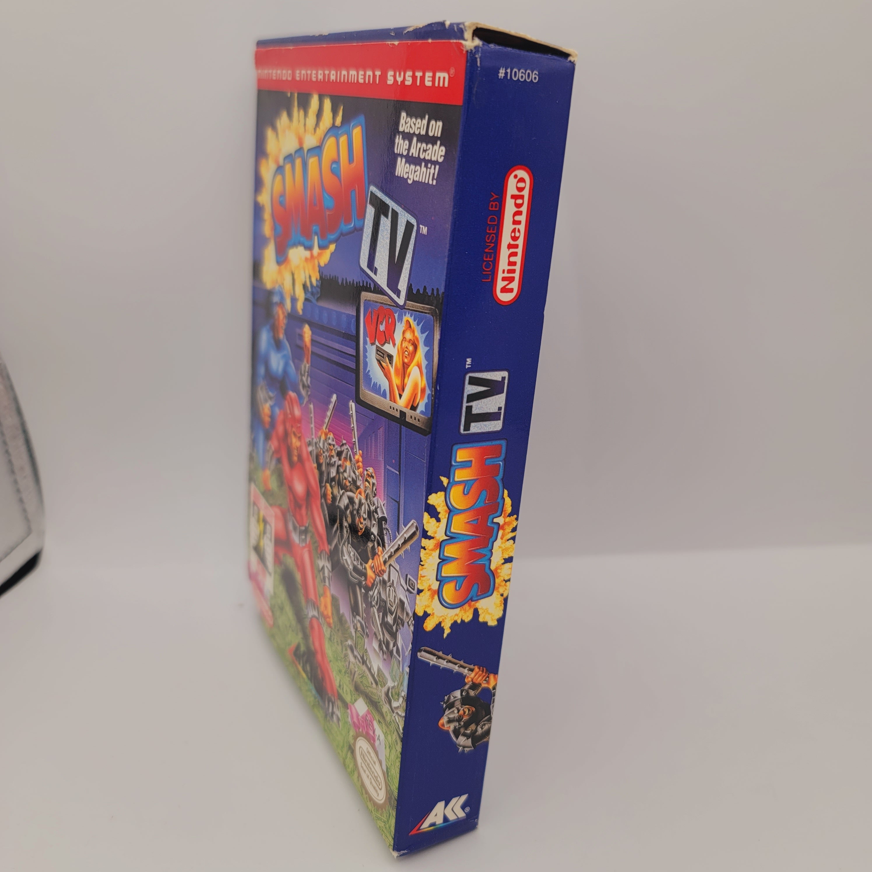 NES - Smash TV (Complete in Box / A- / With Manual)