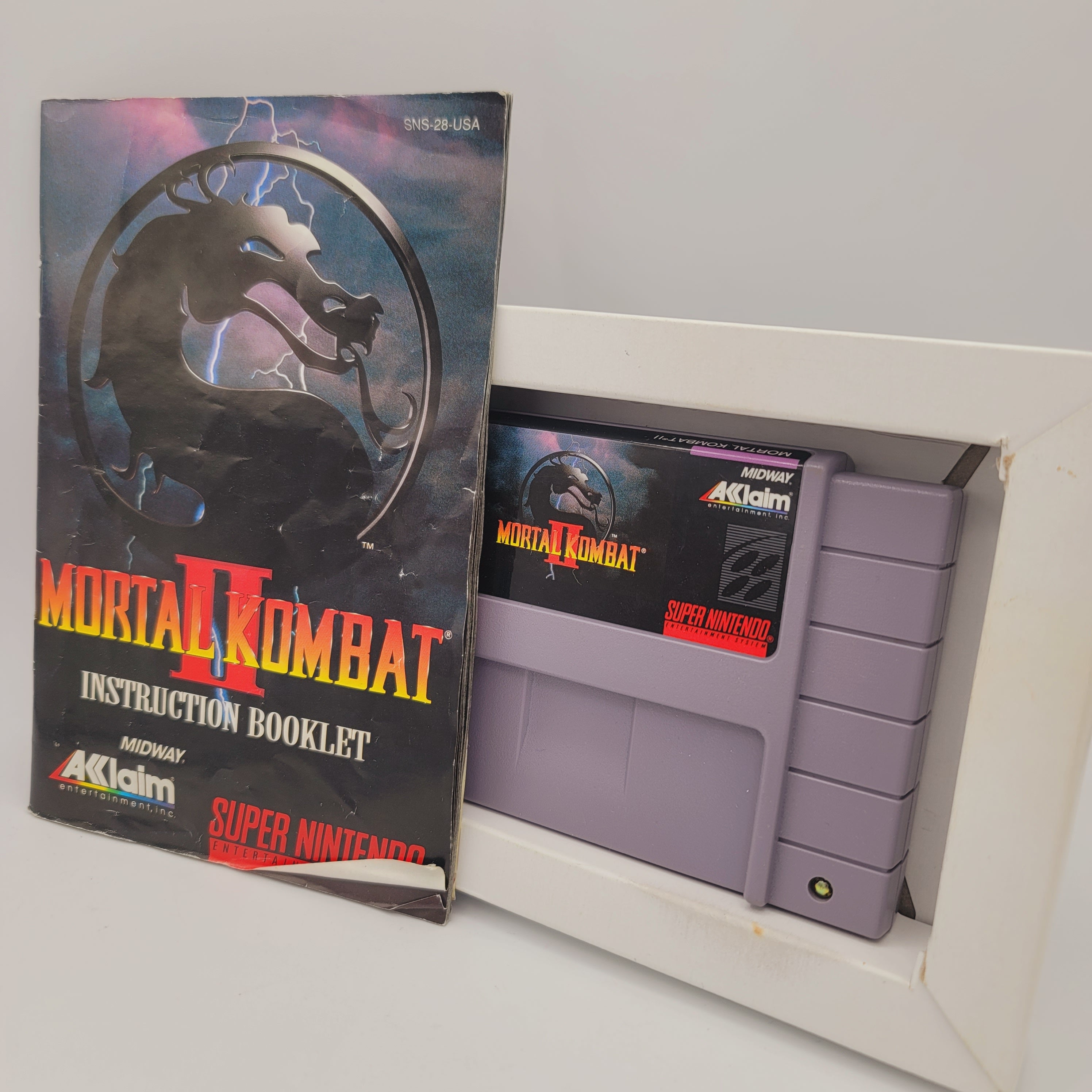 SNES - Mortal Kombat II (Complete in Box / B- / With Manual)