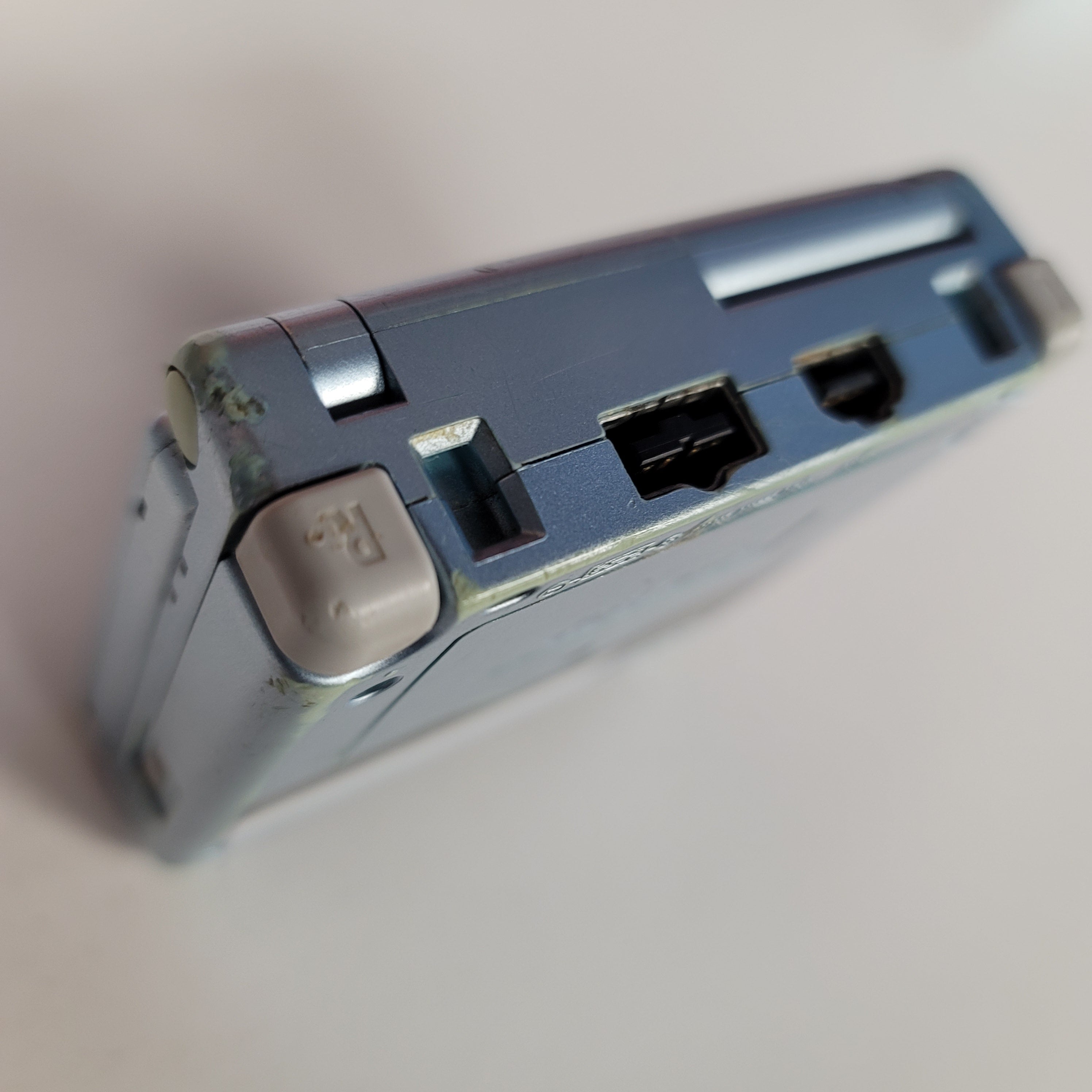 Game Boy Advance SP System (Back Lit / Pearl Blue / Reduced)