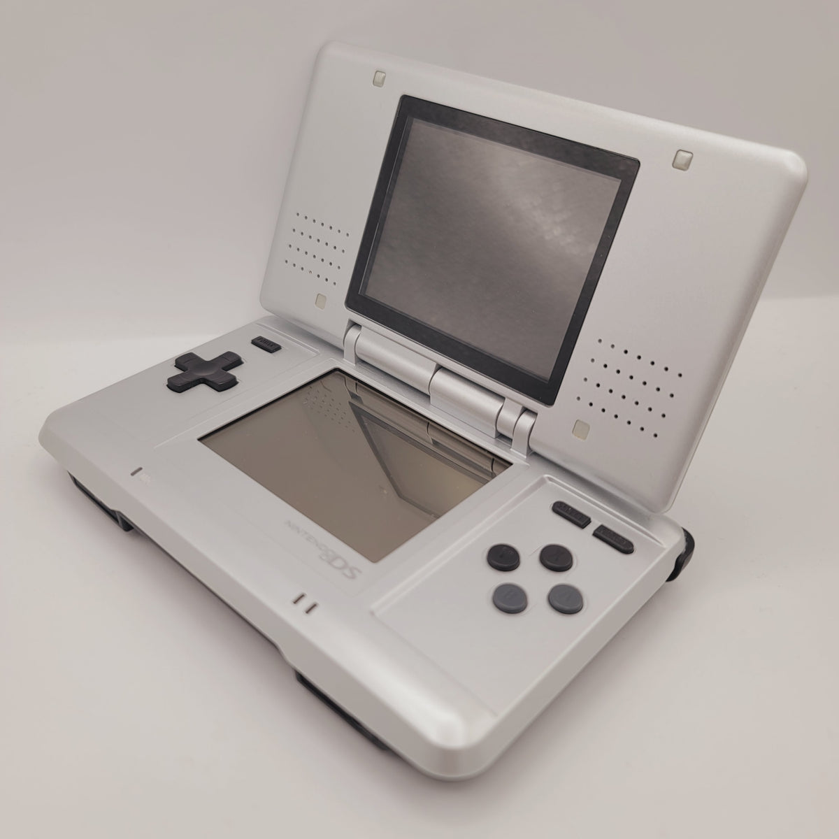 DS Original System - Complete in Box (Silver with Metroid Prime Hunters Demo)