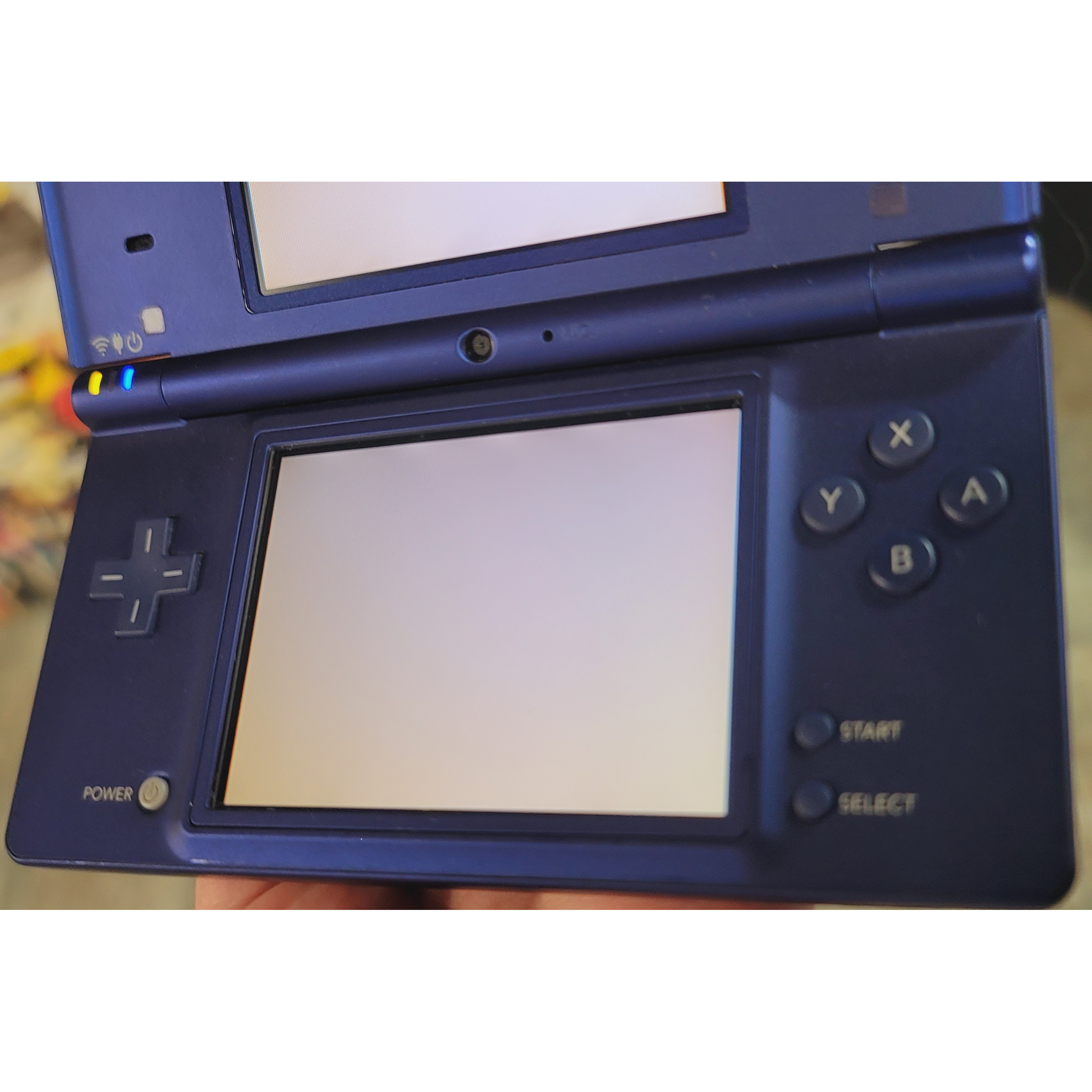 DSi System (Metallic Blue / Japanese / Screen Discolor)