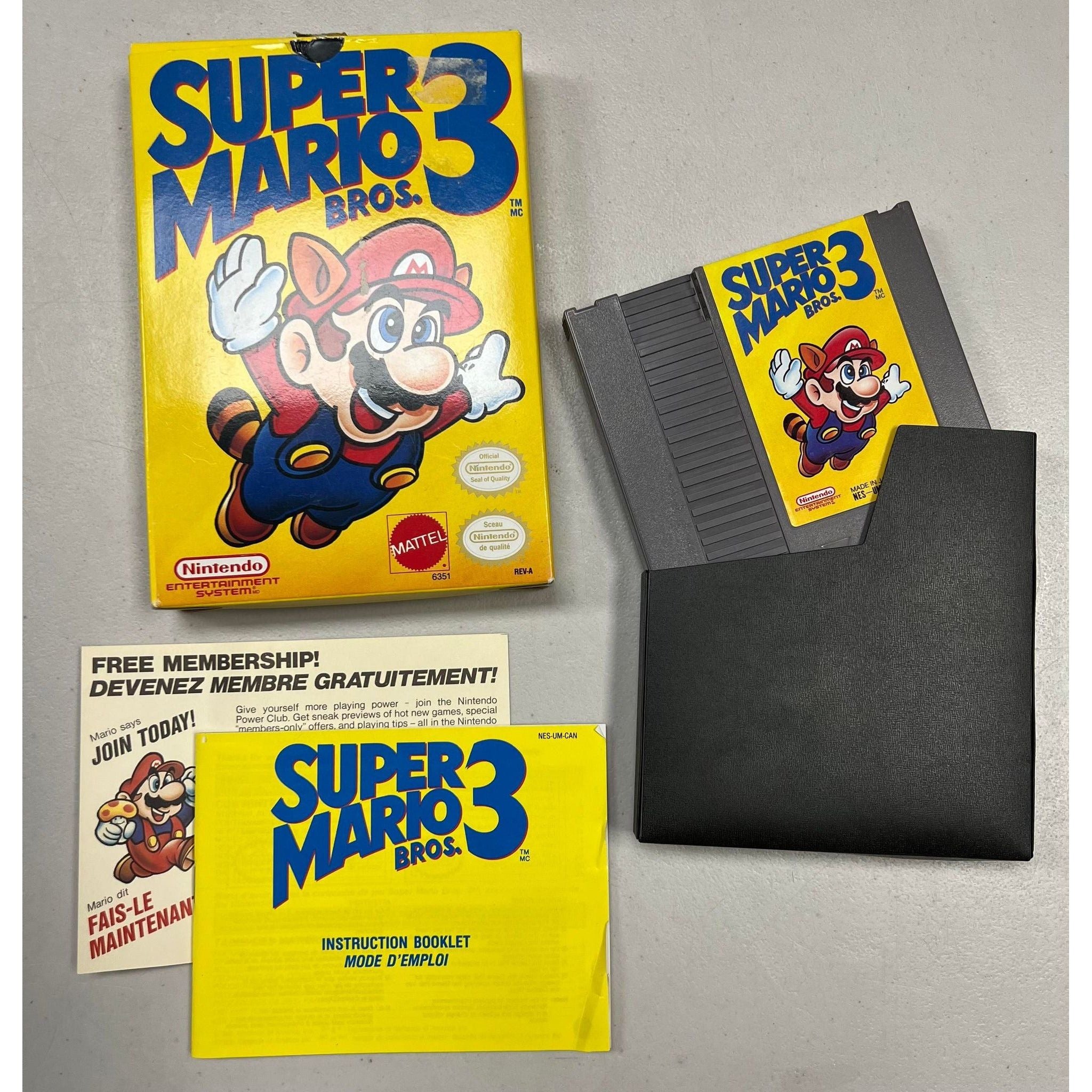 NES - Super Mario Bros 3 (Complet en boîte / Grade A- / Avec manuel)